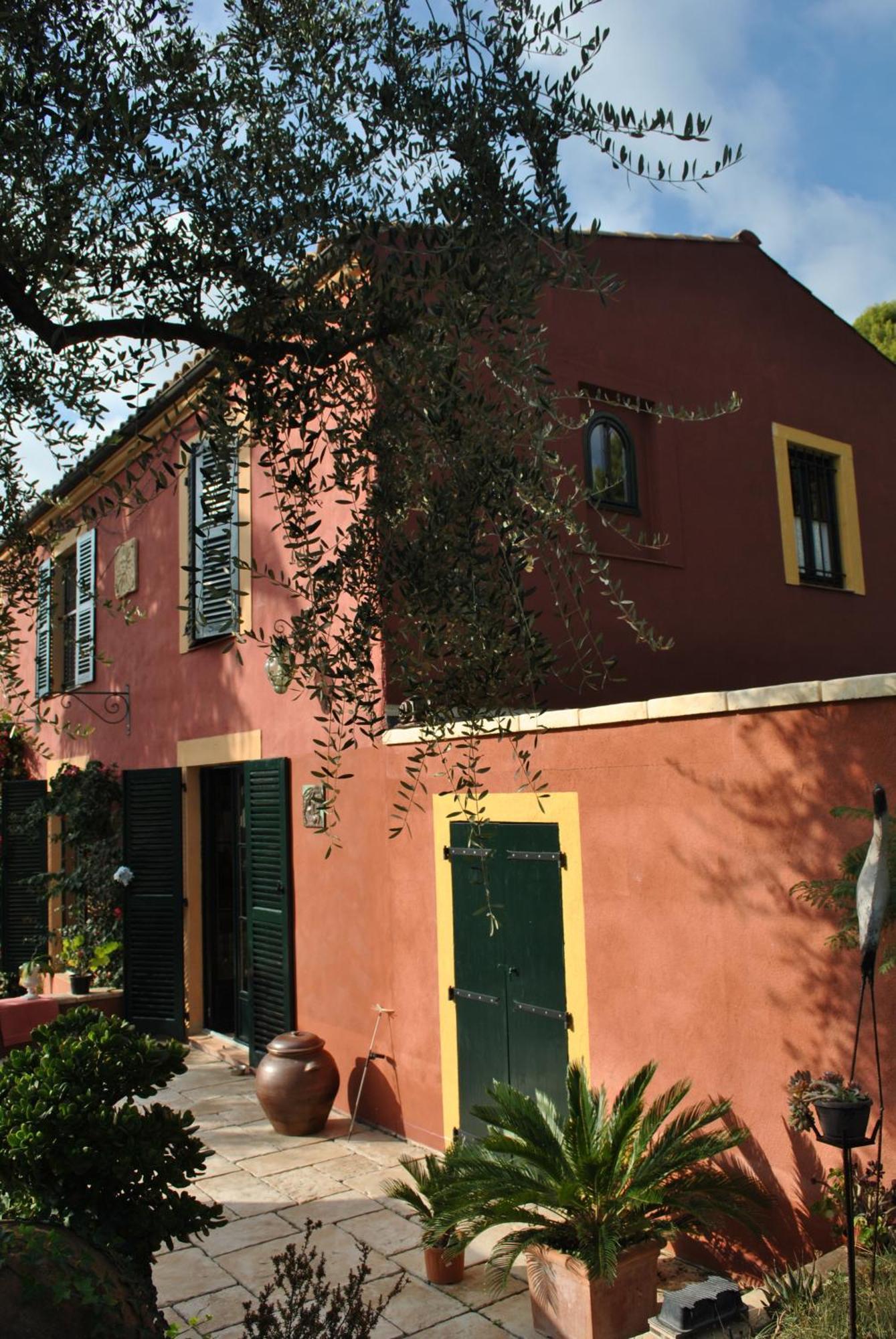 Sous L'Olivier Acomodação com café da manhã Menton Exterior foto