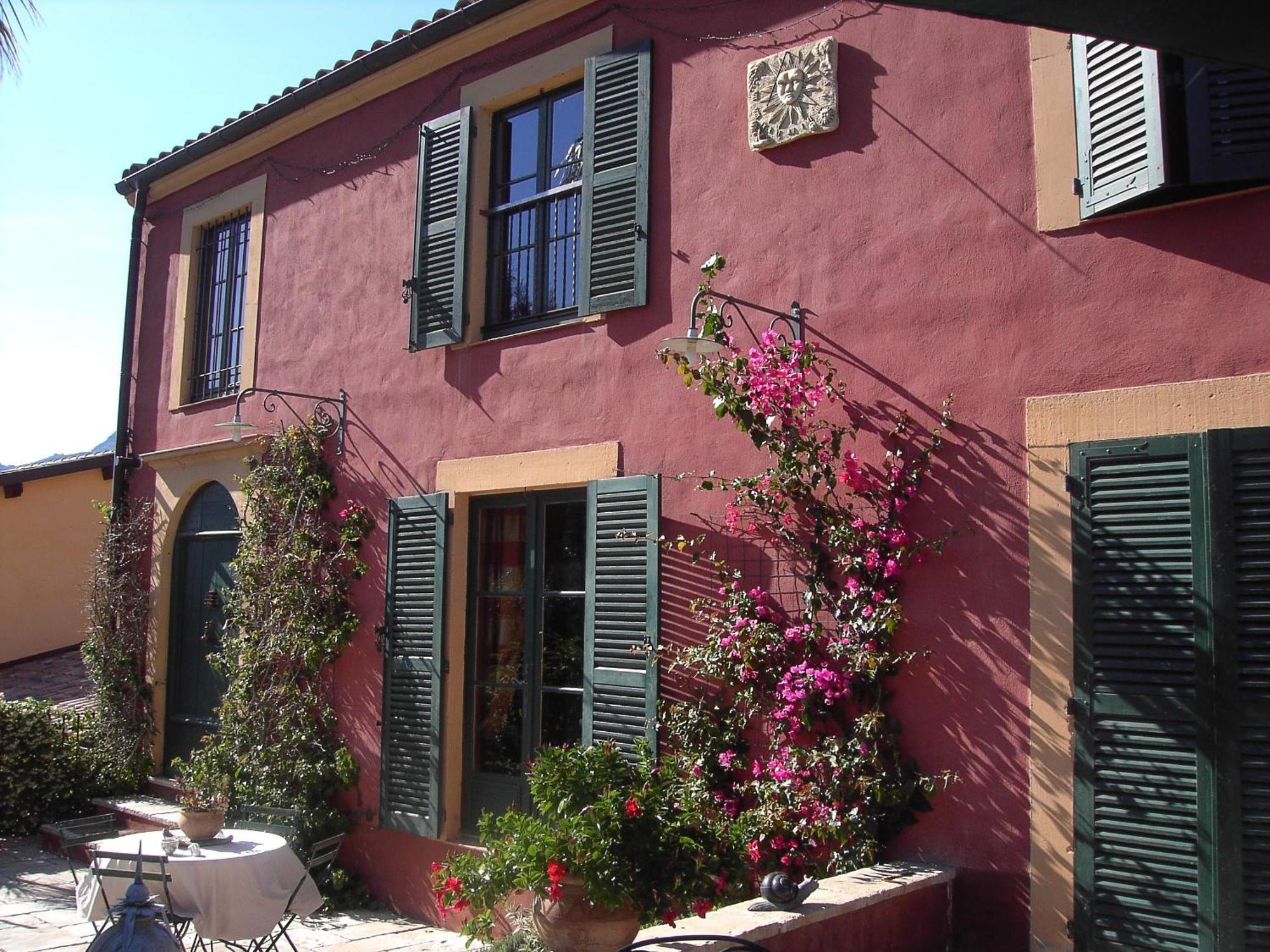 Sous L'Olivier Acomodação com café da manhã Menton Exterior foto